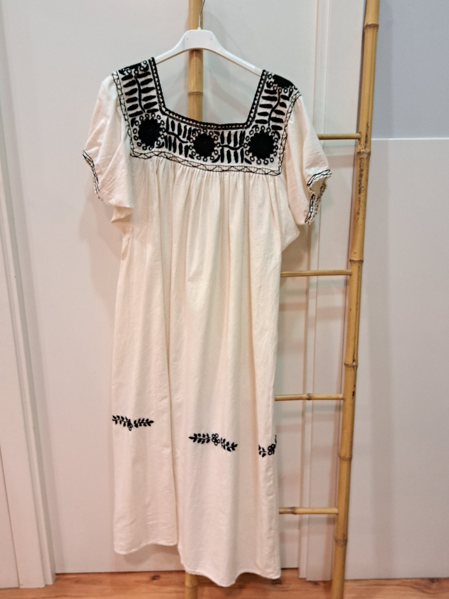 Vestido Aguacatin