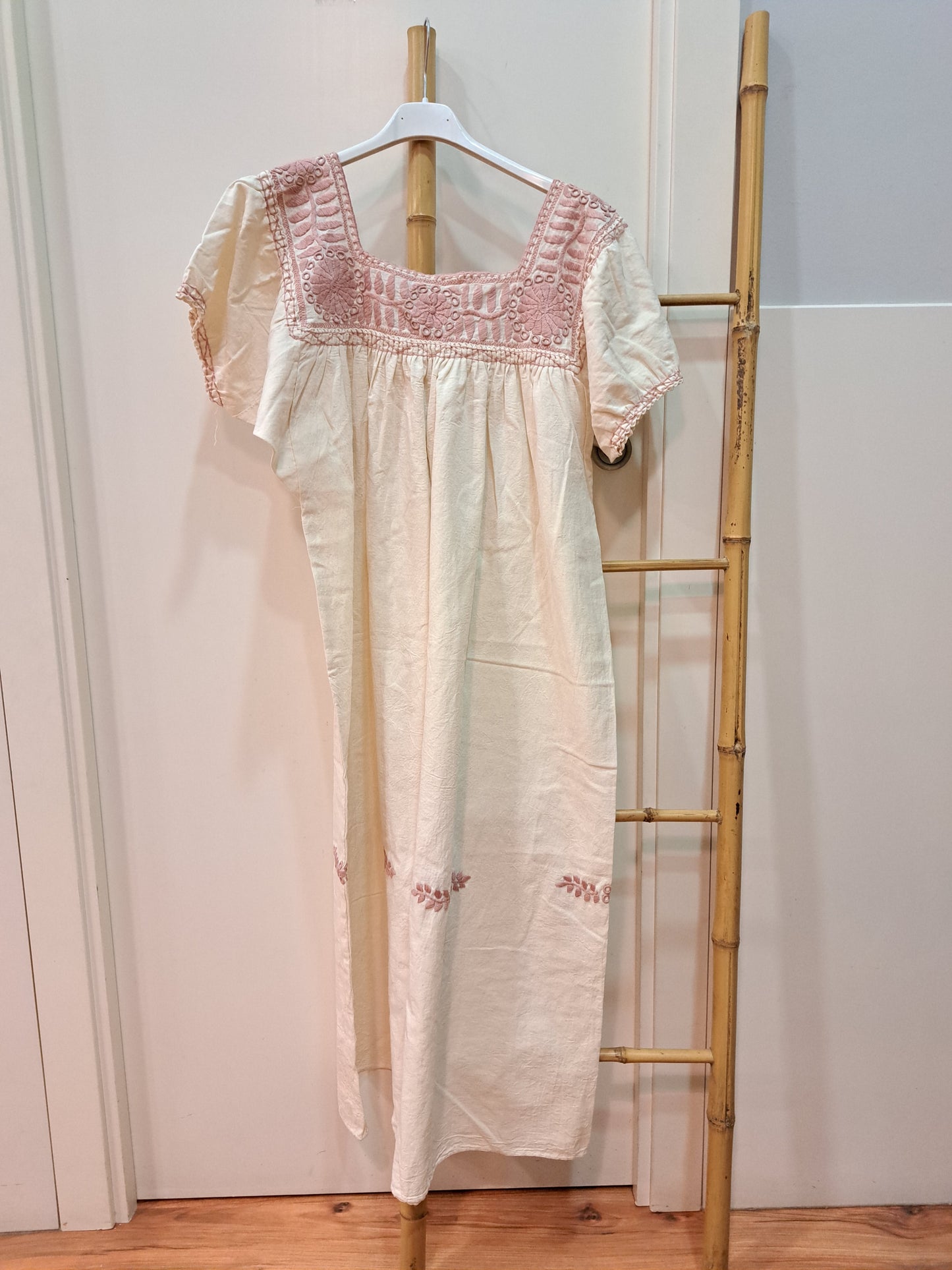 Vestido Aguacatin