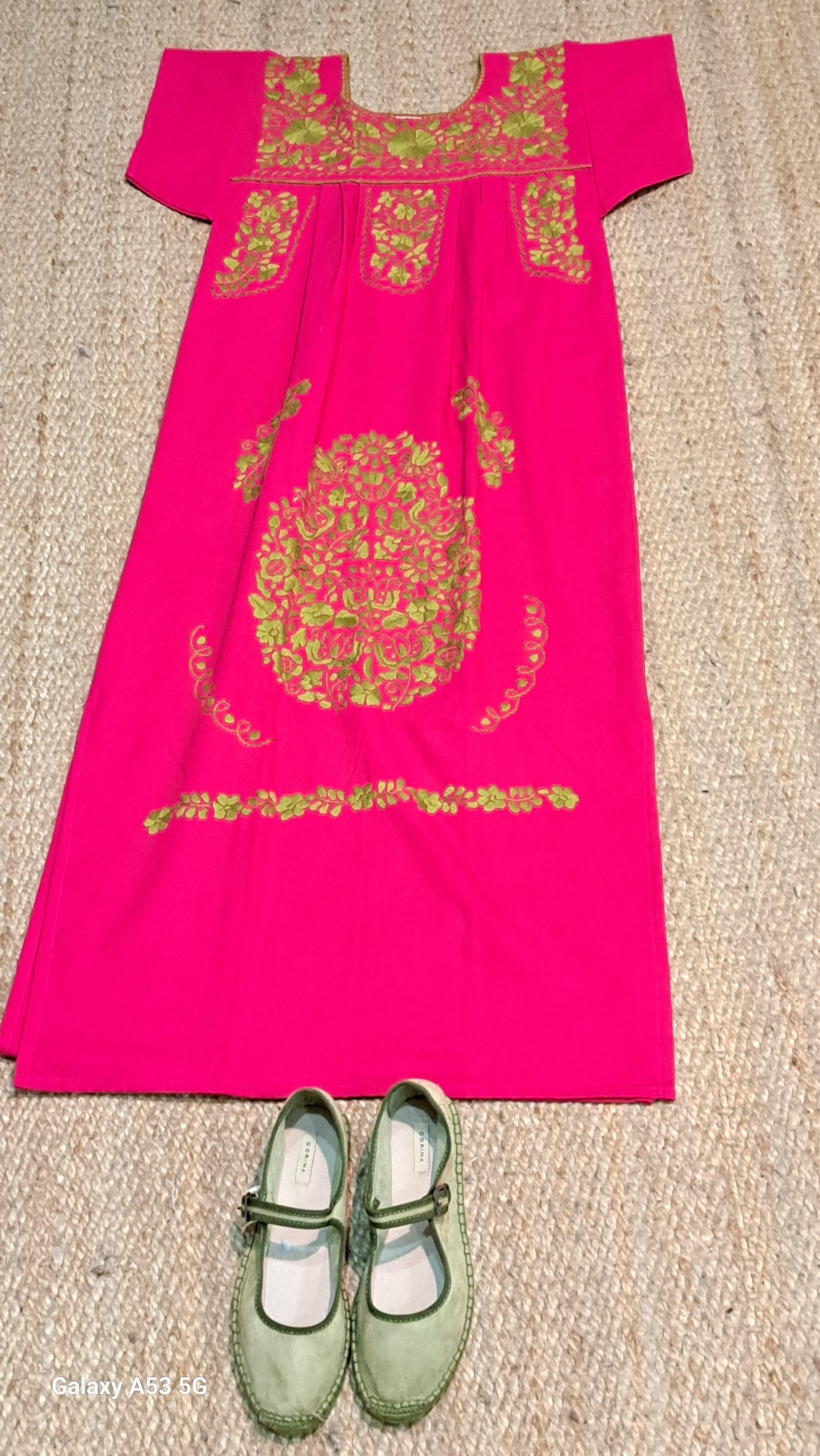 Vestido bordado Campeche